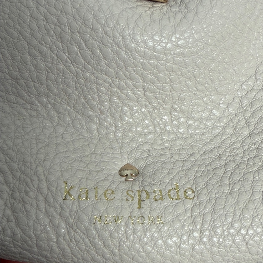 Kate Spade Pebbled Leather Drawstring Bucket Bag in Light Beige/White - Picture 2 of 10